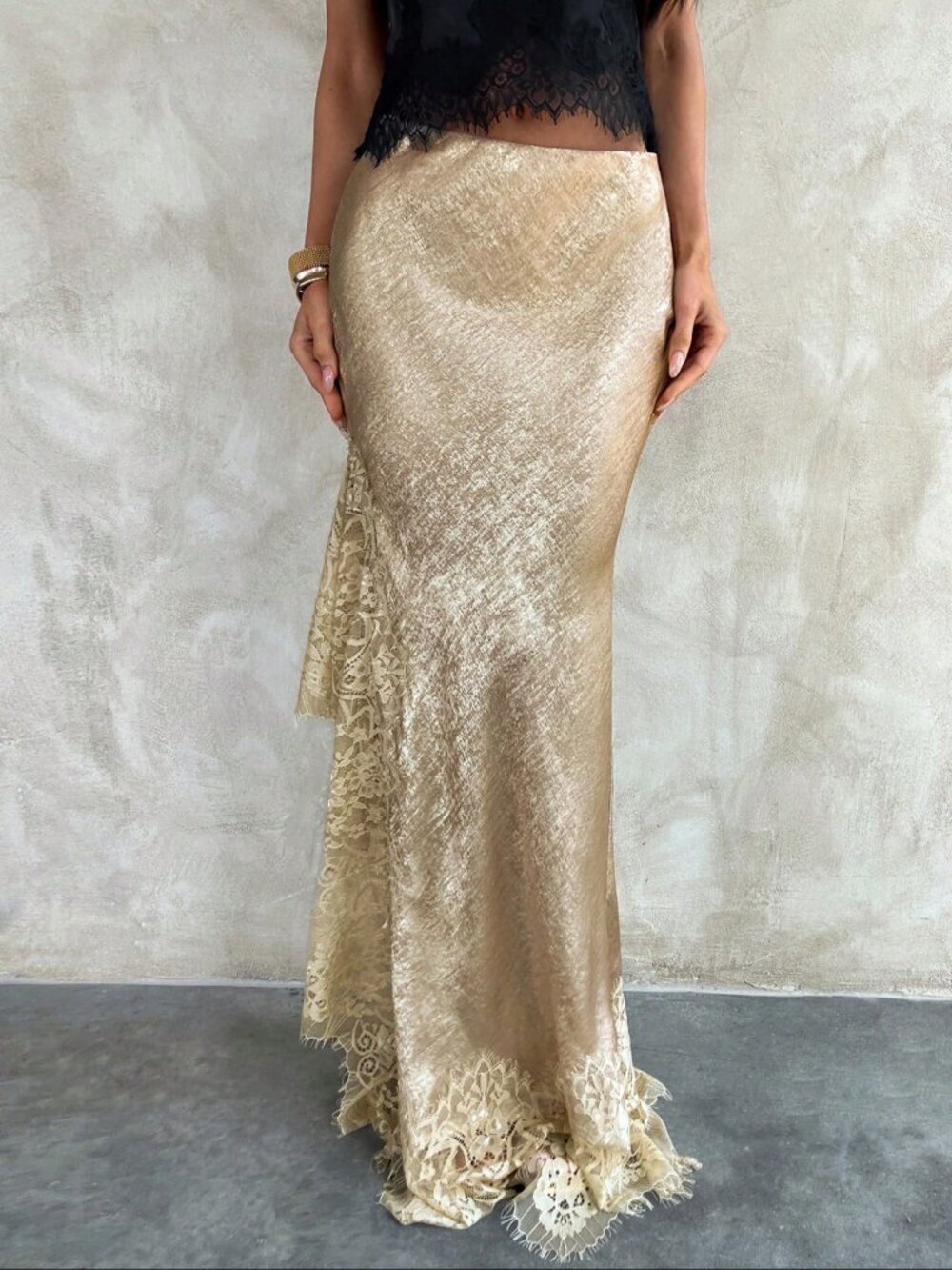 Gold Elegant Women's Contrast Lace Fishtail Hem Skirt - Picture 5 of 7